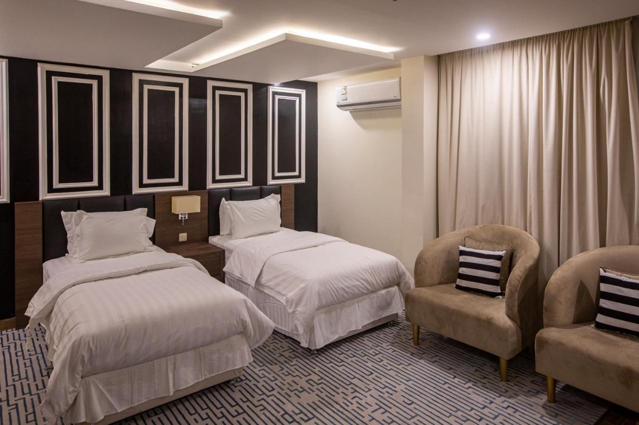 Olive Tree Hotel Tabuk Eksteriør billede
