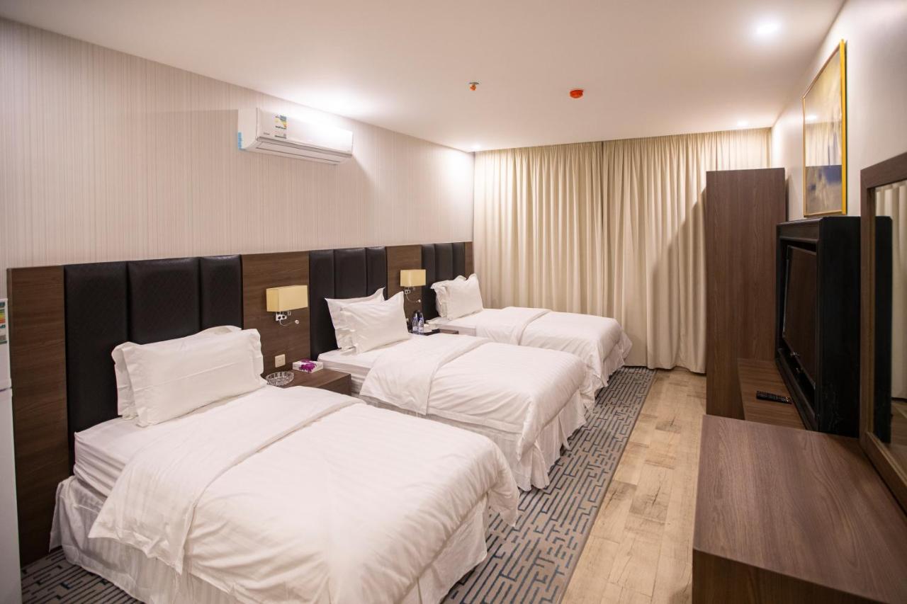 Olive Tree Hotel Tabuk Eksteriør billede