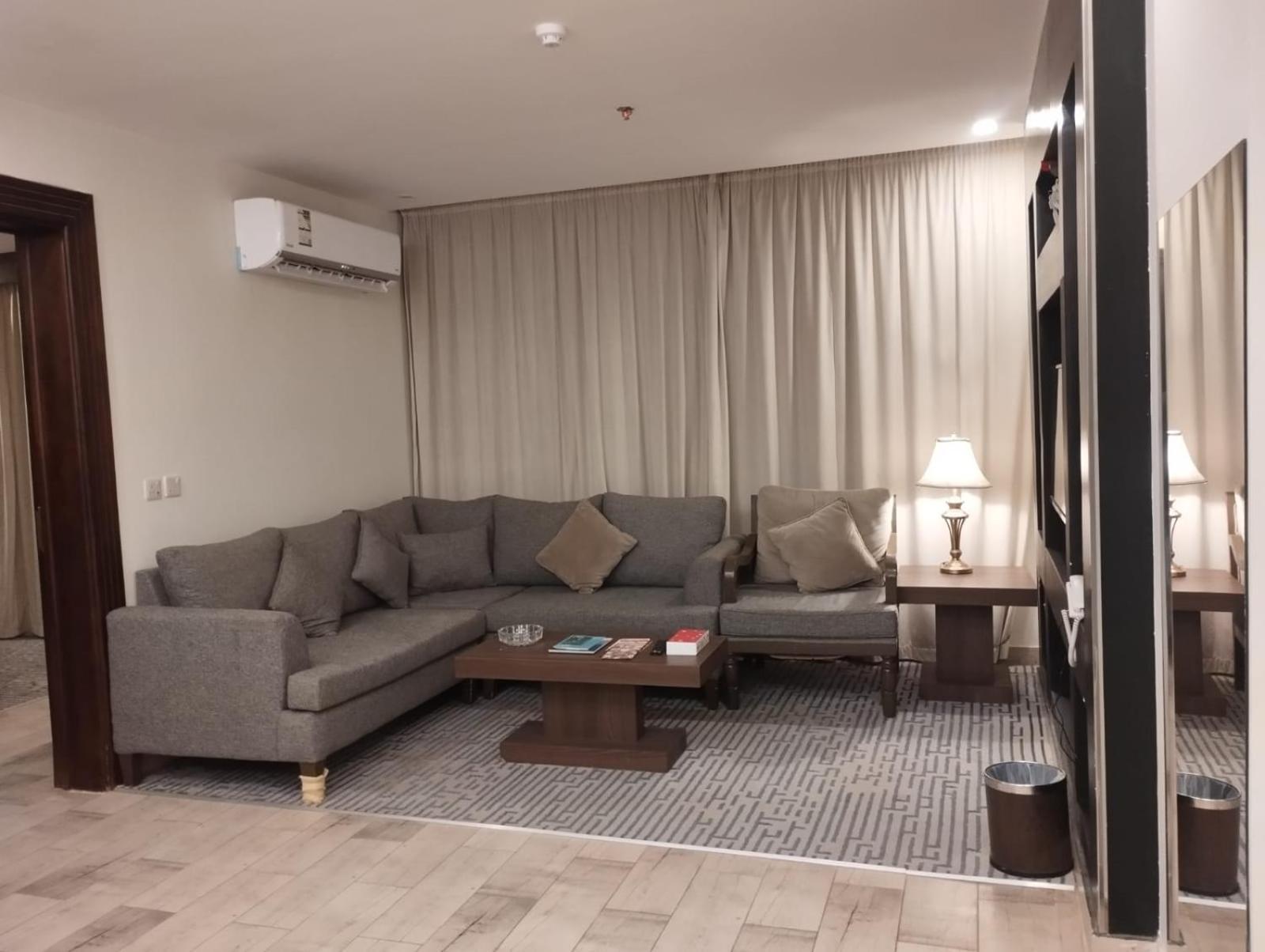 Olive Tree Hotel Tabuk Eksteriør billede